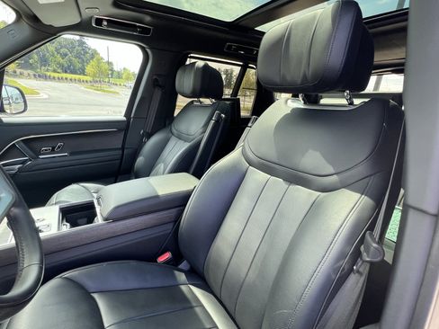 Used 2024 Land Rover Range Rover Autobiography AWD/4WD image 15