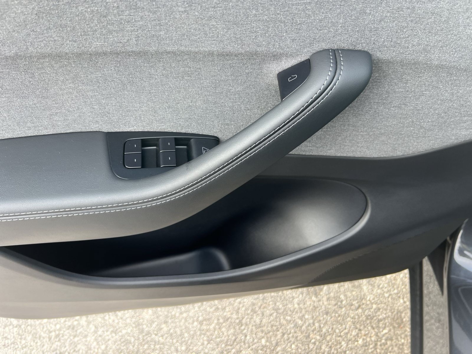 Used 2026 Tesla Model Y 2WD image 14