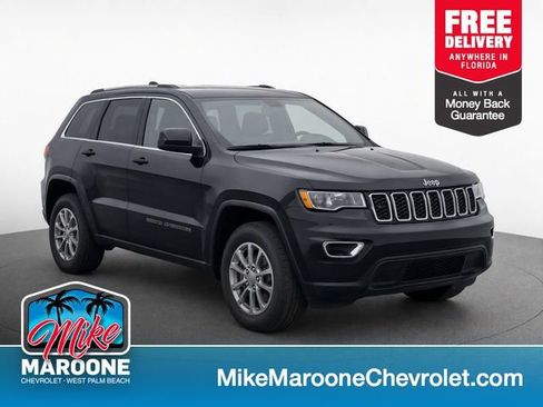 Used 2020 Jeep Grand Cherokee Laredo RWD image 1