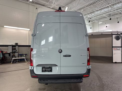 New 2026 Mercedes-Benz Sprinter 2500 image 5