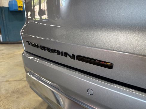 New 2026 GMC Terrain Denali w/ LPO, Black Badging Package image 12