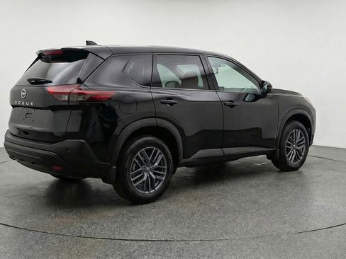 Used 2024 Nissan Rogue S AWD/4WD image 9