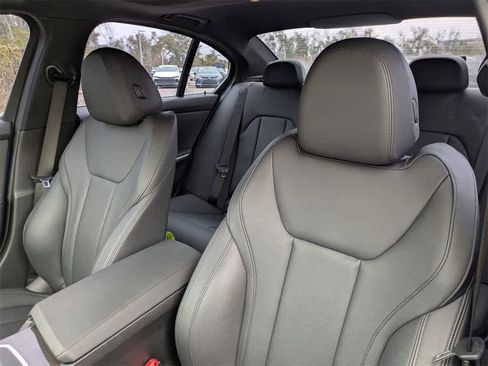 Used 2020 BMW 330i 330i w/ M Sport Package image 7