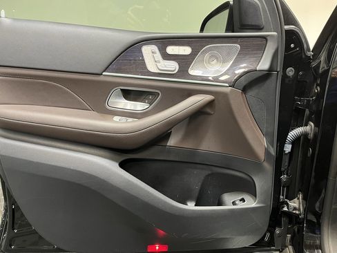 Used 2022 Mercedes-Benz GLE 350 4MATIC w/ 3rd Row Seat Package image 13