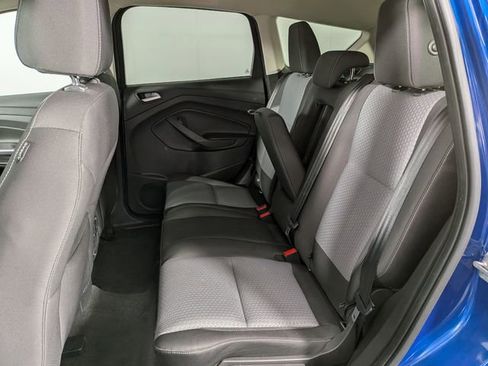 Used 2017 Ford Escape SE FWD image 21