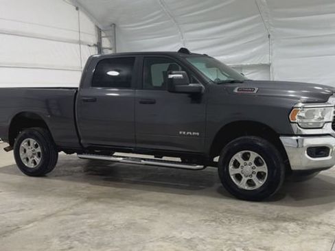 Used 2024 RAM 2500 Big Horn w/ Towing Technology Group AWD/4WD image 6