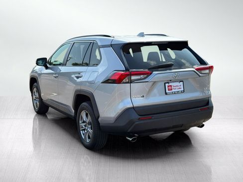 Used 2024 Toyota RAV4 XLE AWD/4WD image 3