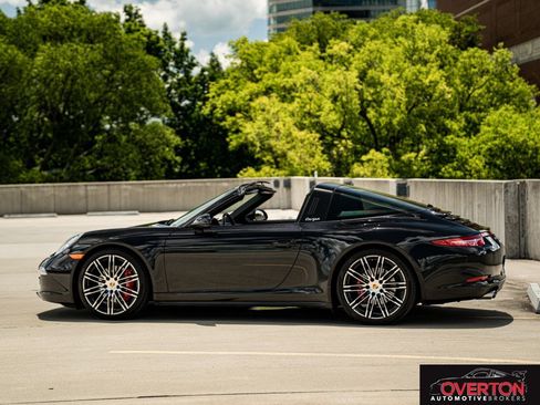 Used 2015 Porsche 911 Targa 4S AWD/4WD image 7