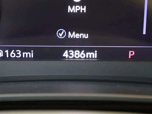 Used 2025 Cadillac XT5 Premium Luxury w/ Technology Package FWD image 28