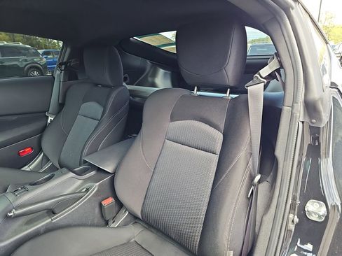Used 2025 Nissan Z Sport w/ Floor Mat Package image 17