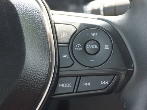 Used 2025 Toyota Corolla SE FWD image 10
