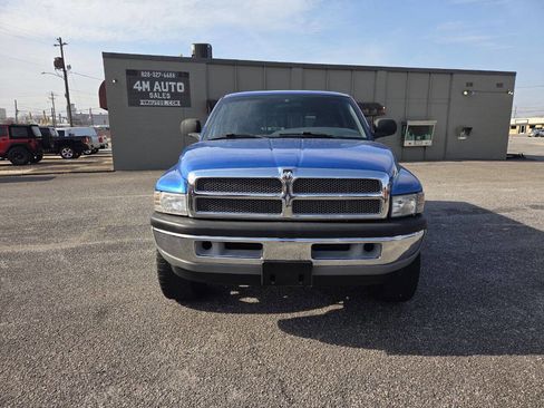 Used 2000 Dodge Ram 1500 Truck SLT image 4