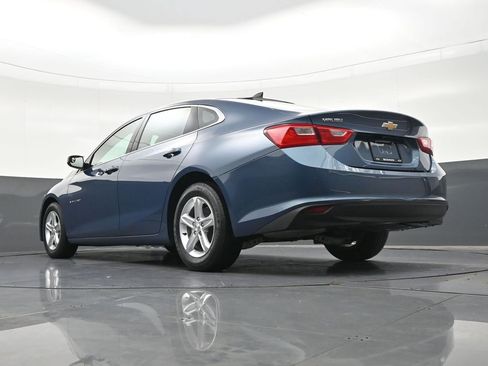 Used 2024 Chevrolet Malibu LS FWD image 25