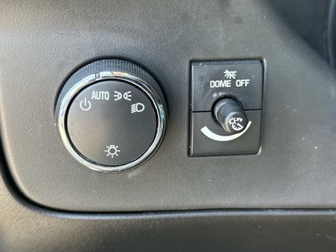Used 2019 Chevrolet Express 2500 w/ Driver Convenience Package RWD image 33