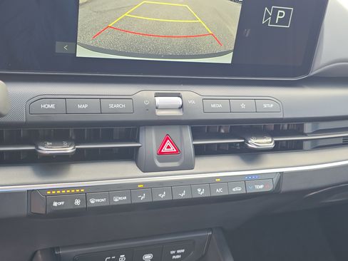 New 2026 Kia K4 FWD image 24