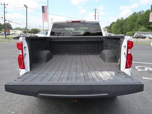 Used 2023 Chevrolet Silverado 1500 Custom Trail Boss AWD/4WD image 30
