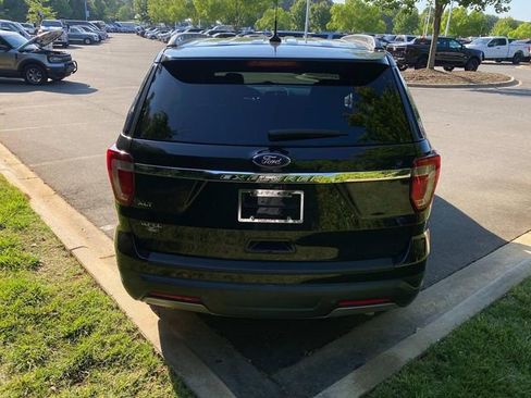 Used 2019 Ford Explorer XLT w/ Equipment Group 201A FWD image 32