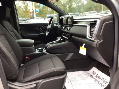 New 2026 GMC Canyon Elevation w/ Convenience Package image 23