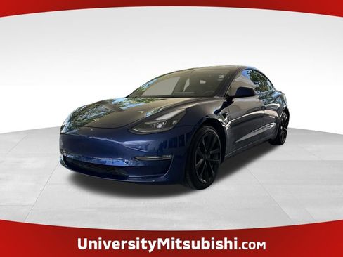 Used 2022 Tesla Model 3 RWD image 1