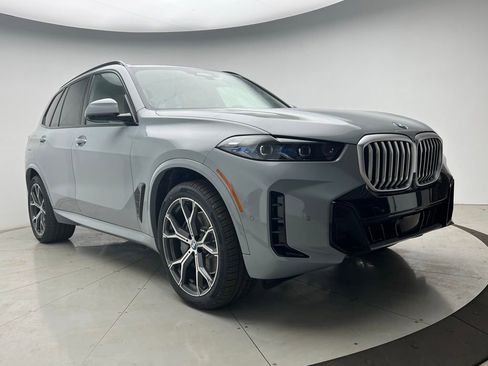 New 2026 BMW X5 xDrive50e AWD/4WD image 2