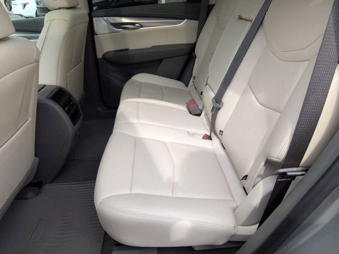 Used 2025 Cadillac XT5 Premium Luxury image 20