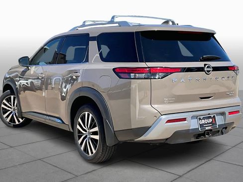 Certified 2023 Nissan Pathfinder Platinum w/ Cargo Package image 10