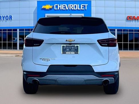 Used 2025 Chevrolet Blazer LT AWD/4WD image 6