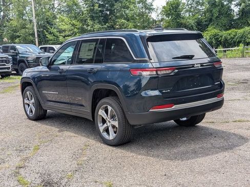 New 2026 Jeep Grand Cherokee Limited AWD/4WD image 5