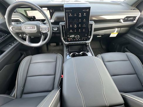New 2026 GMC Yukon XL Elevation w/ LPO, Floor Liner Package image 15