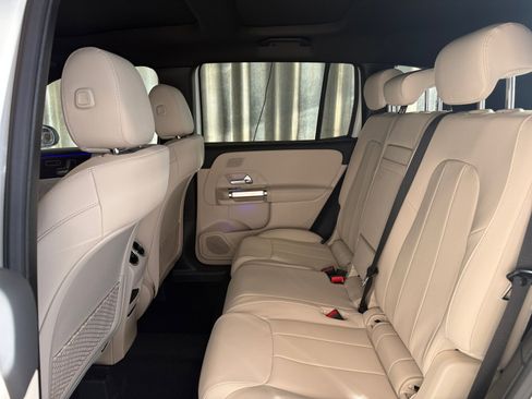New 2026 Mercedes-Benz GLB 250 4MATIC image 17