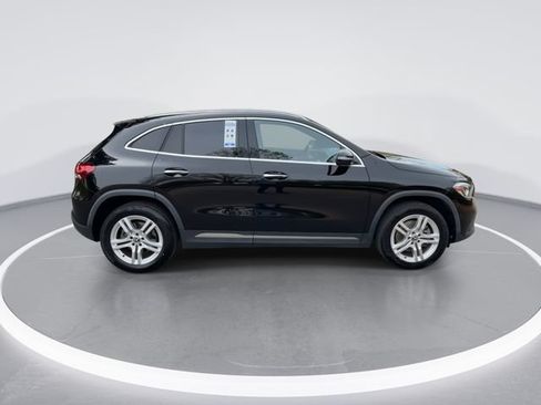Used 2023 Mercedes-Benz GLA 250 image 9