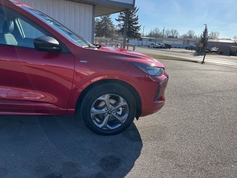 Used 2024 Ford Escape ST-Line AWD/4WD image 15