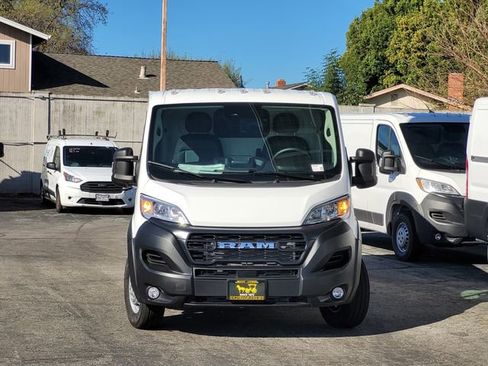 New 2026 RAM ProMaster 2500 w/ Convenience Group image 2