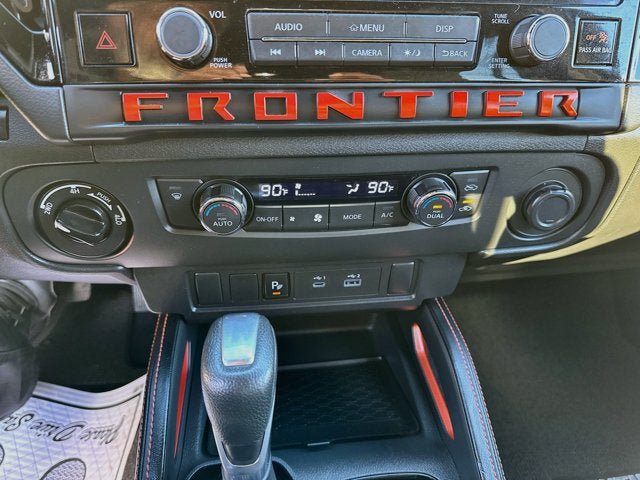 Used 2025 Nissan Frontier PRO-4X AWD/4WD image 13