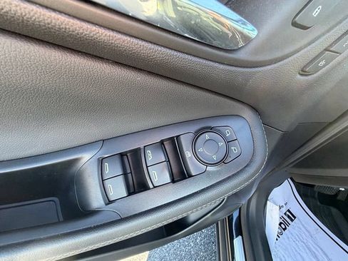Used 2023 Buick Encore GX Essence w/ Experience Buick Package AWD/4WD image 26