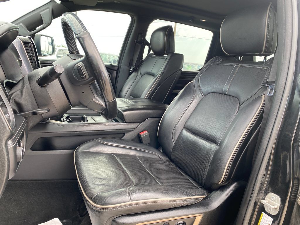 Used 2020 RAM 1500 Limited AWD/4WD image 11