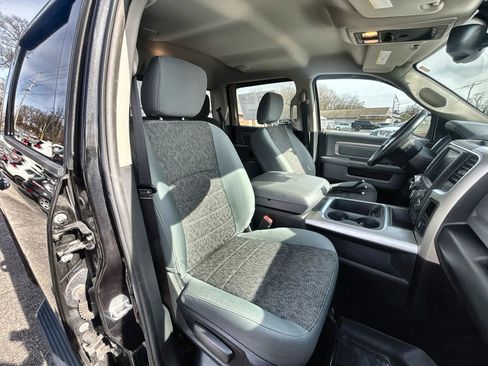 Used 2016 RAM 1500 Big Horn image 24