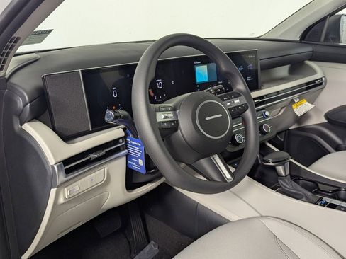 New 2026 Hyundai Tucson SE FWD image 11