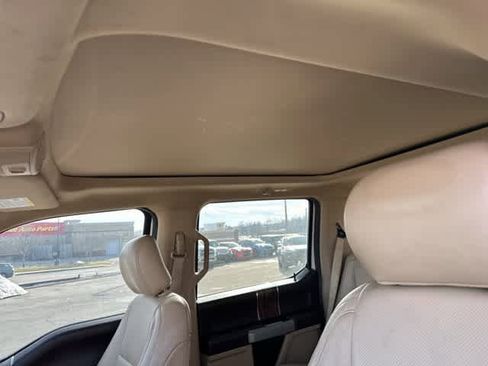 Used 2018 Ford F150 Lariat w/ Equipment Group 502A Luxury image 5