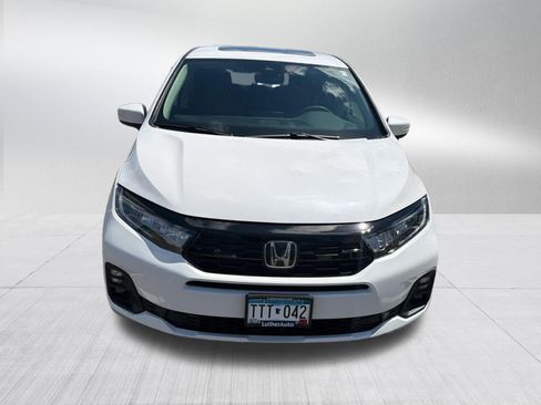 Used 2026 Honda Odyssey Touring image 4