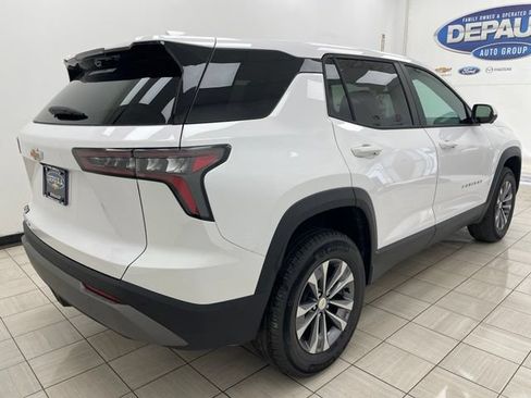 New 2026 Chevrolet Equinox LT w/ Convenience Package II AWD/4WD image 20