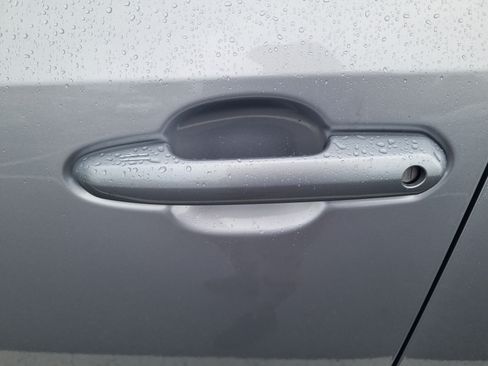 Used 2023 Toyota RAV4 XLE Premium FWD image 11