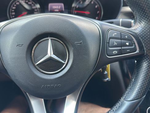 Used 2015 Mercedes-Benz C 300 4MATIC Sedan image 23