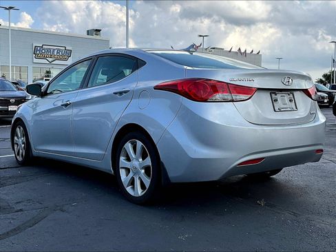 Used 2012 Hyundai Elantra Limited w/ Technology Pkg 5 FWD image 3