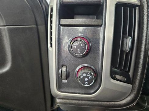 Used 2014 GMC Sierra 1500 SLT w/ SLT Preferred Package AWD/4WD image 22