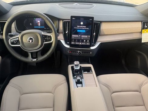 New 2026 Volvo XC90 B6 Plus image 10