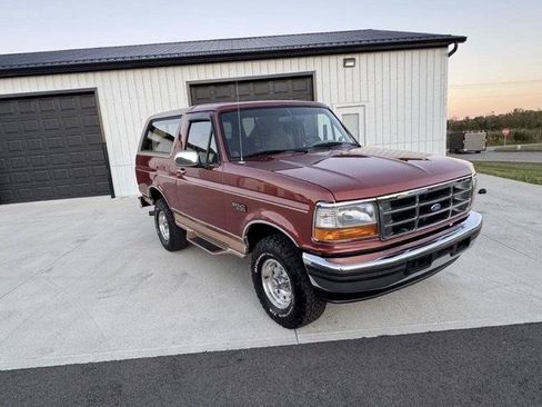 Used 1995 Ford Bronco Eddie Bauer AWD/4WD image 2