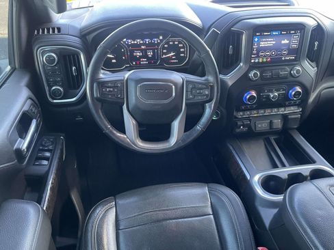 Used 2020 GMC Sierra 2500 Denali w/ Denali Ultimate Package image 11