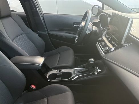 Used 2025 Toyota Corolla SE image 17