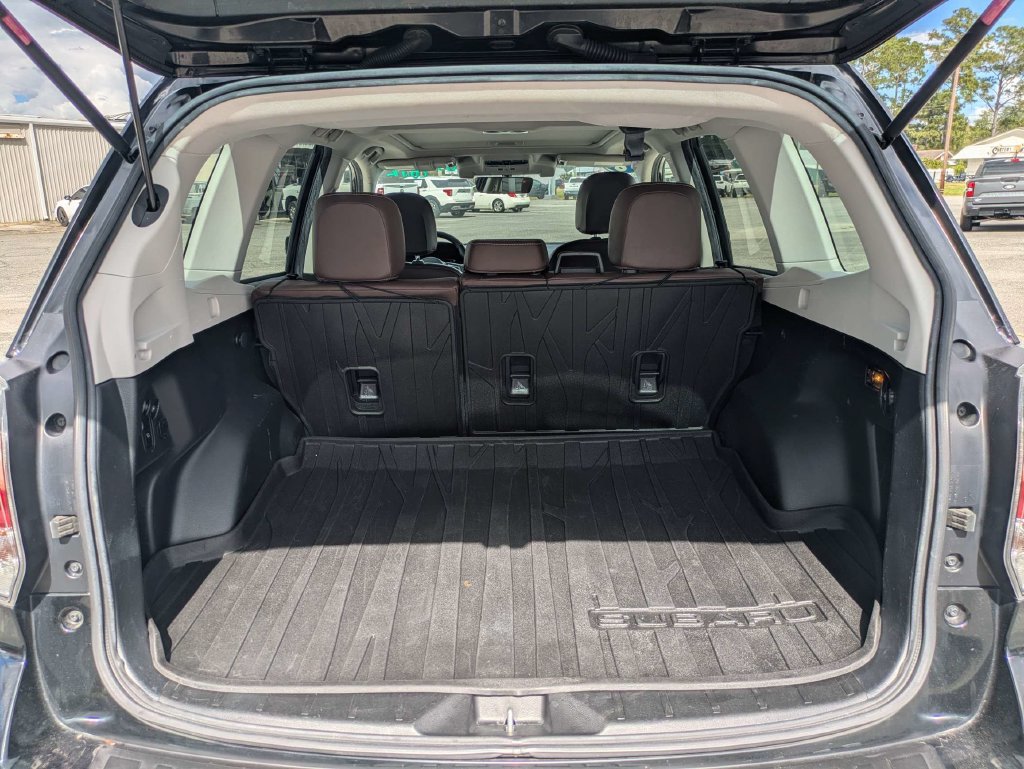 Used 2018 Subaru Forester 2.5i Touring w/ Popular Package #3B AWD/4WD image 13